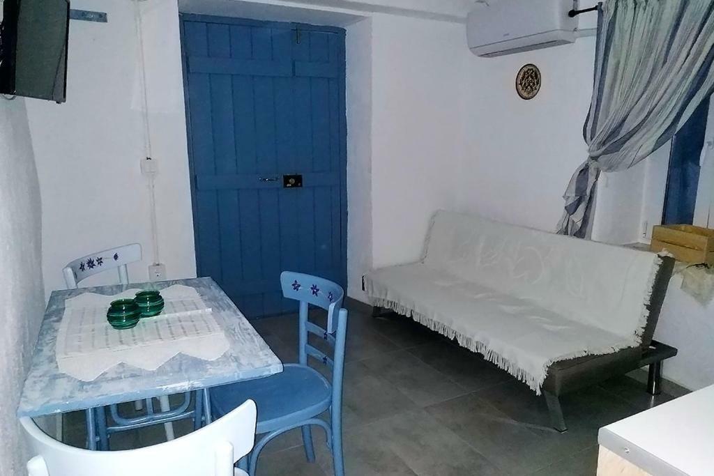 Theseus Apartment Poros Town ภายนอก รูปภาพ